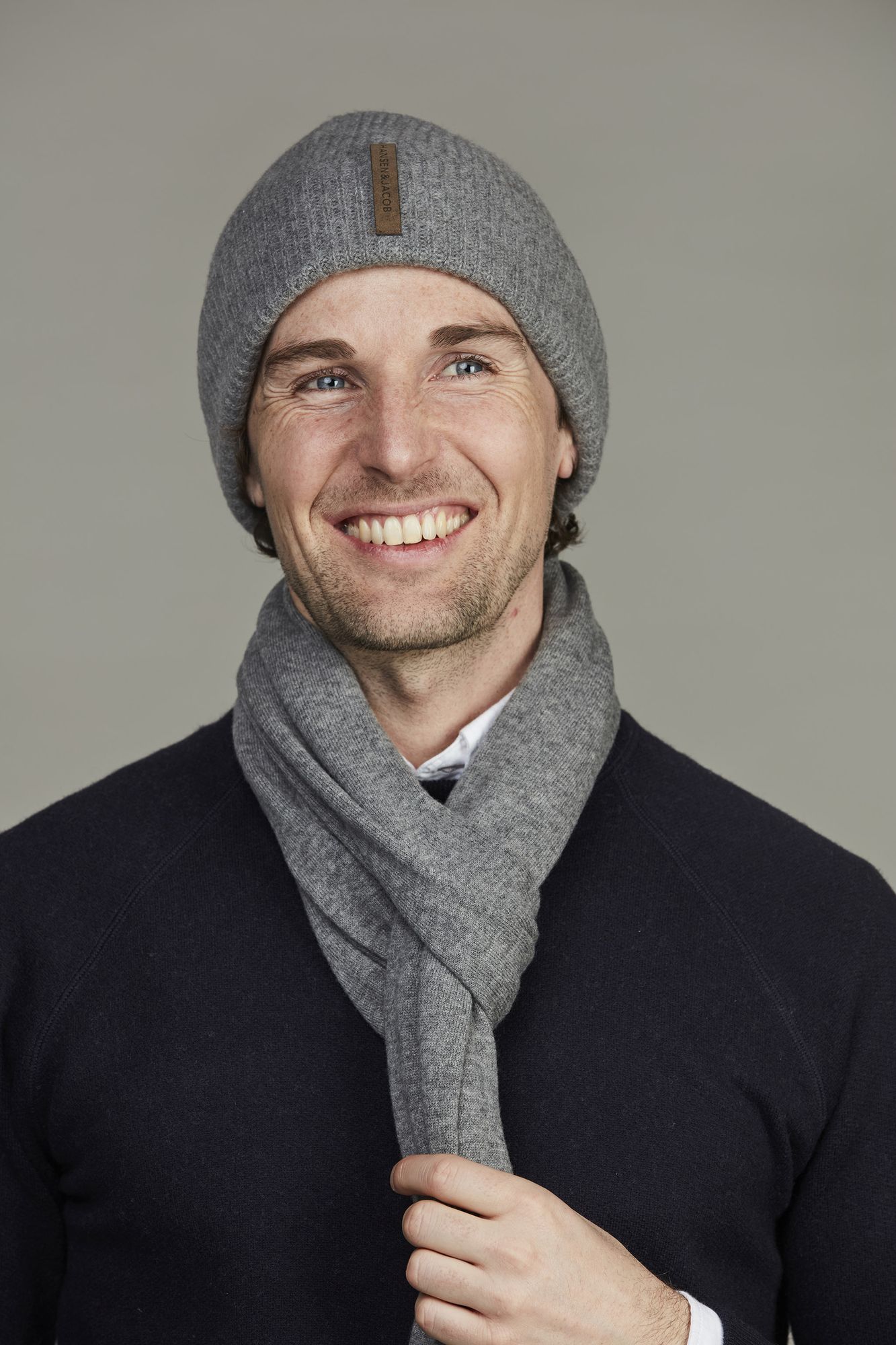 Geelong Knitted Scarf, Grå, One Size, Hansen & Jacob –
